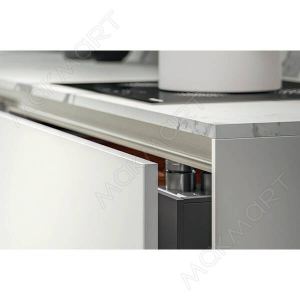 Профиль горизонтальный с одним закруглением L=4100мм, отделка шампань шлифованная