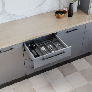 Емкость в базу 600 (525х472) для столовых приборов, отделка орион серый Емкость в базу 600 (525х472) для столовых приборов, отделка орион серый