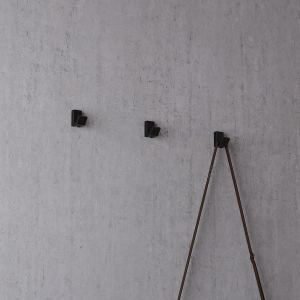 Крючок, отделка черный матовый