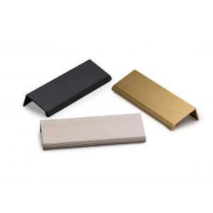 Ручка мебельная 2228, м.ц 384мм, длина 447мм, алюминий брашированное золото RM2228.384BG